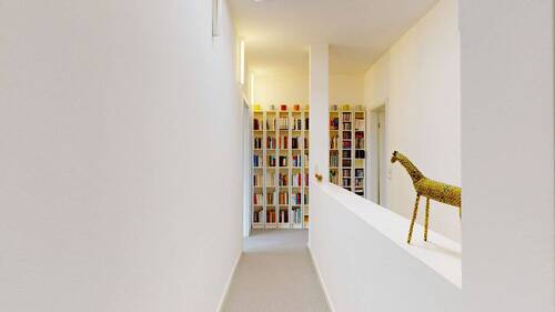 Flur Ansicht II - OG.jpg - 