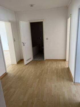 Bild 3 - 3 Zimmer Etagenwohnung in Hildesheim