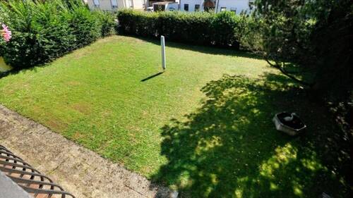 Garten - 1 Zimmer Mehrfamilienhaus, Wohnhaus in Gottmadingen