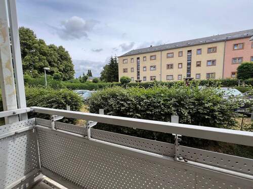 Balkonblick - Miet mich im neuen Jahr ... - 240,00 EUR Kaltmiete, ca.  45,30 m² Wohnfläche