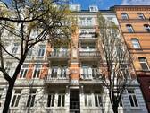 Außenansicht - Traumhafte 4,5-Zimmer-Altbauwohnung in direkter Nähe zur Außenalster