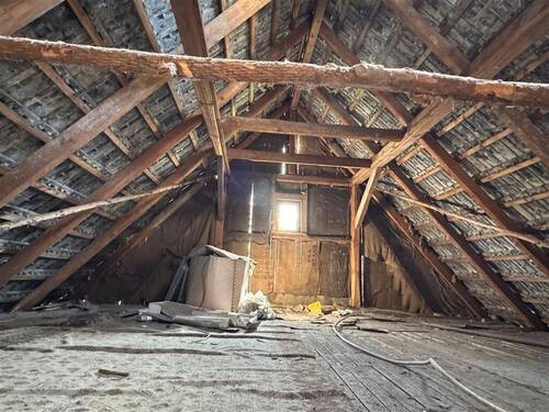 Holzhaus_Dachboden - 