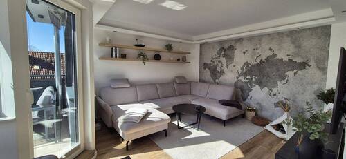 Wohnzimmer - 3 Zimmer Etagenwohnung zum Kaufen in Celle