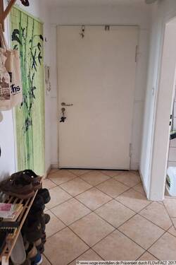 Flur - 2 Zimmer Etagenwohnung zum Kaufen in Nürnberg