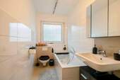 Badezimmer_Whg. 2. OG links - 