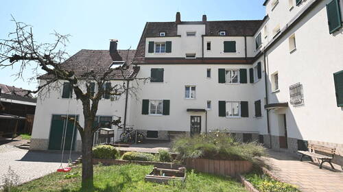 Hinterhaus - 