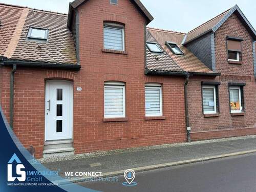 Außenansicht - 7 Zimmer Reihenmittelhaus zum Kaufen in Tangermünde