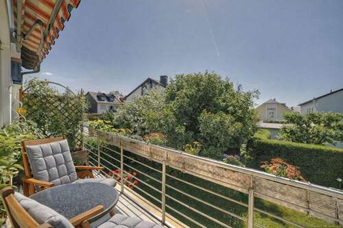 Balkon - 3 Zimmer Etagenwohnung zum Kaufen in Gilching