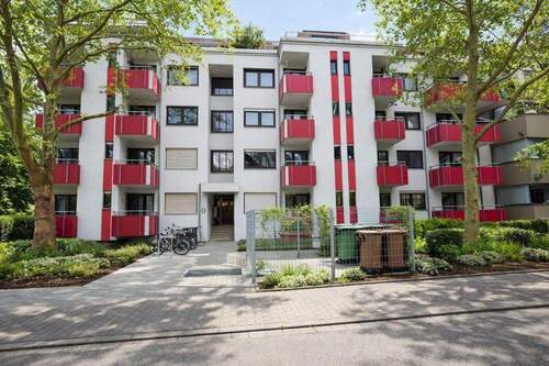 Ansicht Haus - Attraktive 2-Zimmer-Wohnung in gefragter Freiburger Lage