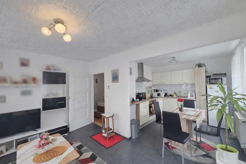 Wohnzimmer - 2 Zimmer Etagenwohnung in Villingen-Schwenningen