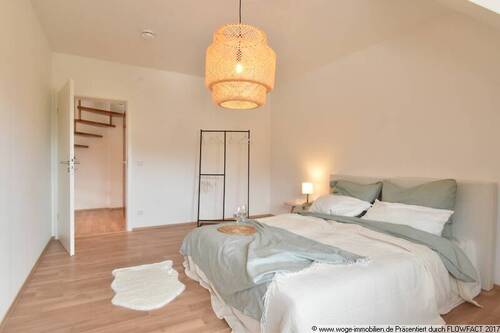 Schlafzimmer 2 - 2 Zimmer Etagenwohnung zum Kaufen in Nürnberg