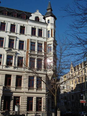 Erker des Hauses - 2 Zimmer Etagenwohnung zur Miete in Magdeburg