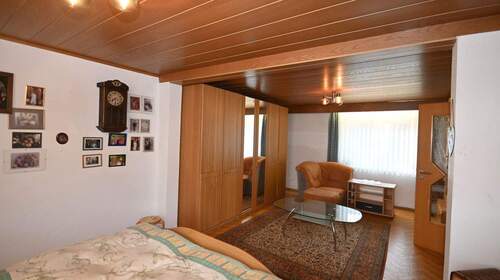 ...im Erdgeschoss - 6 Zimmer Einfamilienhaus in Seubersdorf in der Oberpfalz