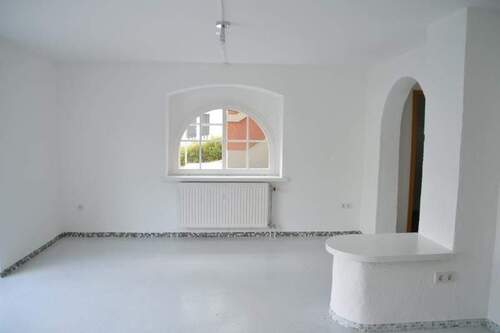 Laden linke Seite - Gewerbeobjekt (Büro, Produktion, Verkauf) in Bad Elster zur Miete