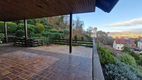 große Terrasse mit Ausblick - 5 Zimmer Einfamilienhaus zum Kaufen in Lörrach / Brombach