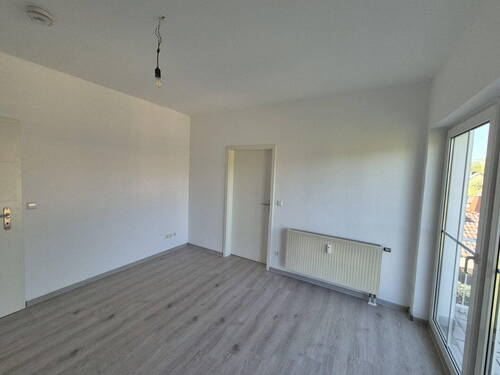 Wohnzimmer - Etagenwohnung mit 44,30 m&sup2; in Neuenhagen bei Berlin zum Kaufen
