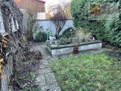 Gartenbereich, Bild 1 - 4 Zimmer Doppelhaushälfte in Schweinfurt