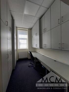 Nebenraum - Gewerbeobjekt (Büro, Produktion, Verkauf) in Frankfurt am Main zur Miete