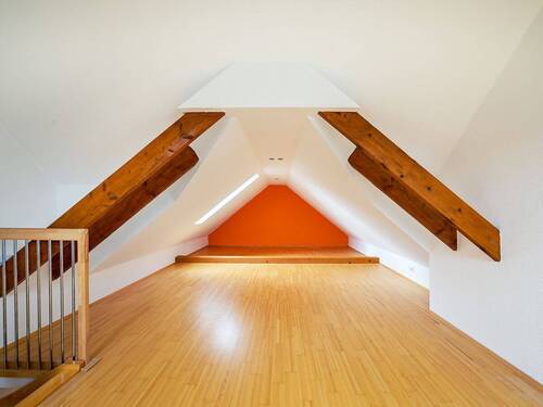 Dachgeschoss Ansicht 1 - 