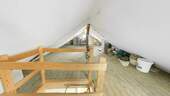 Spitzboden direkt aus der Wohnung erreichbar - 