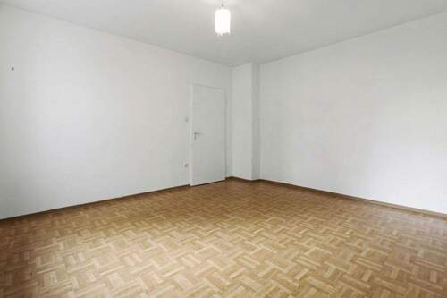 Schlafzimmer - Etagenwohnung mit 68,10 m&sup2; in Nürnberg zum Kaufen