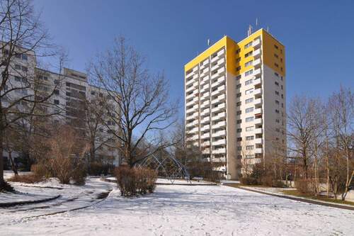 großer Innenhofbereich - 