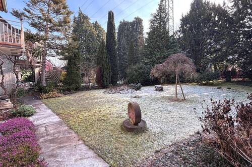 Garten - 8 Zimmer Einfamilienhaus in Stuttgart