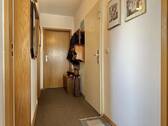 Flur - 2 Zimmer Etagenwohnung in Offenbach