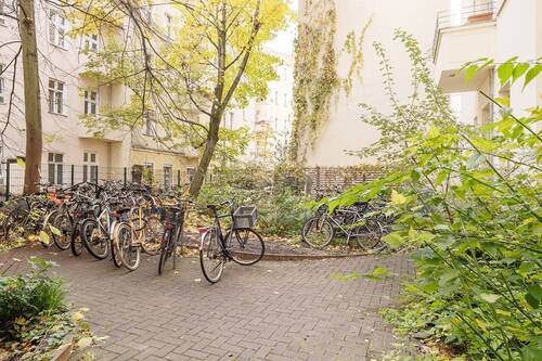 Blick in den ruhigen Innenhof - 