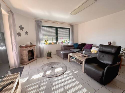 Wohnen und Essen - 3 Zimmer Etagenwohnung zum Kaufen in Erkelenz