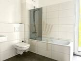 Badezimmer - 2 Zimmer Etagenwohnung zur Miete in Bernau bei Berlin