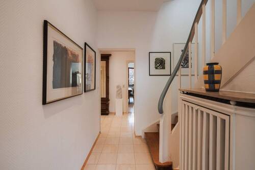 Eingangsbereich - Doppelhaushälfte mit 310,00 m&sup2; in Mannheim zum Kaufen