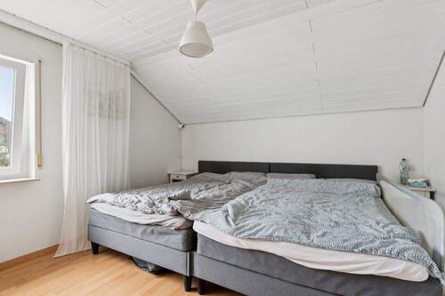 Schlafzimmer (DG) - 