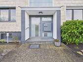 Hauseingang - 3 Zimmer Etagenwohnung zum Kaufen in Bielefeld
