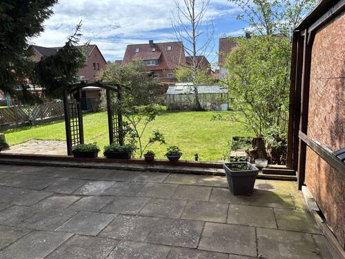 3256 Blick in den Garten - 