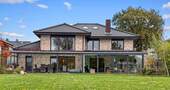 Ihr neues Zuhause - Einfamilienhaus mit 295,00 m² in Heide zum Kaufen