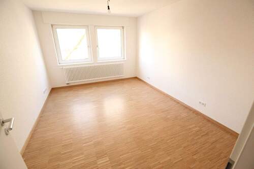 Schlafzimmer - Etagenwohnung mit 58,70 m&sup2; in Mannheim zur Miete