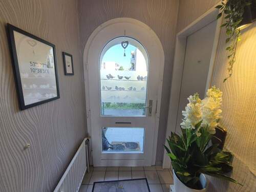 Eingangsbereich - 3 Zimmer Etagenwohnung zum Kaufen in Lübeck