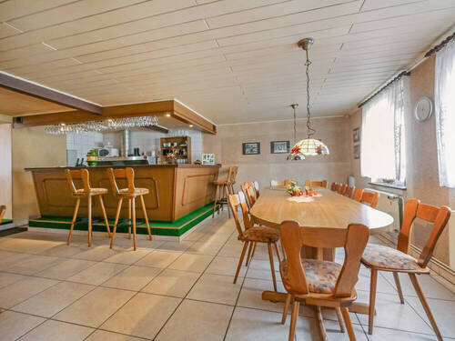Speiseraum 1 a (Bistro) - Mehrfamilienhaus, Wohnhaus mit 548,00 m&sup2; in Altdöbern zum Kaufen