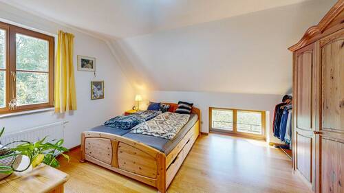 Schlafzimmer im DG in Wohnung 2 - 