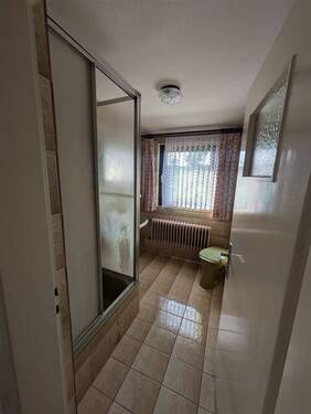 Badezimmer 2. OG - 