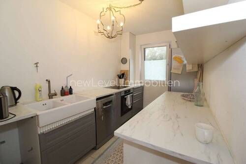 Küche_EG - 6 Zimmer Reihenmittelhaus zum Kaufen in München