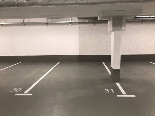 Tiefgaragenstellplatz - 