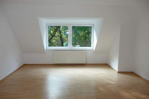 Wohnzimmer (Beispielfoto) - Etagenwohnung mit 80,00 m² in Hude zur Miete