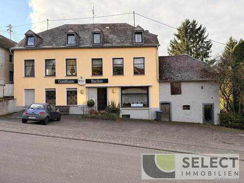 Frontansicht - Mehrfamilienhaus, Wohnhaus zum Kaufen in Schöndorf