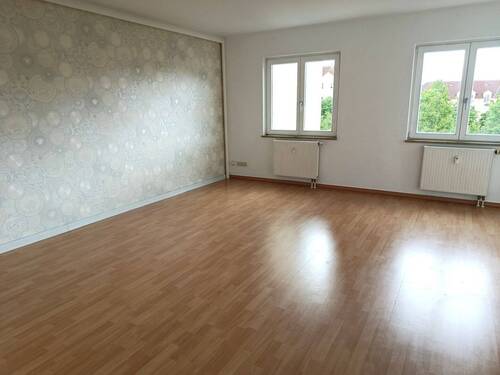 Wohnen - 2 Zimmer Etagenwohnung zur Miete in Borsdorf