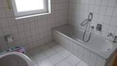 Tageslichtbad mit Wanne - 