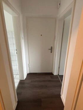 Diele - Etagenwohnung mit 22,00 m² in Herne zur Miete