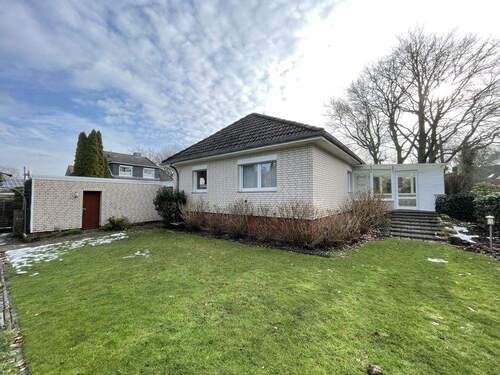 Rückansicht - 4 Zimmer Einfamilienhaus zum Kaufen in Schortens