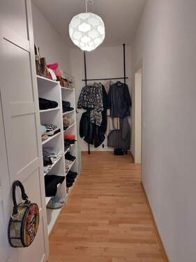 1000042651.jpg - 1 Zimmer Etagenwohnung zur Miete in München